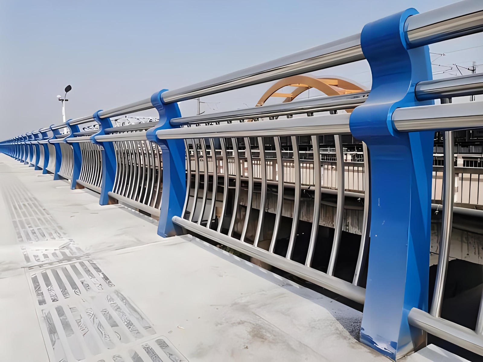锦州不锈钢复合管护栏制造工艺要求及其重要性